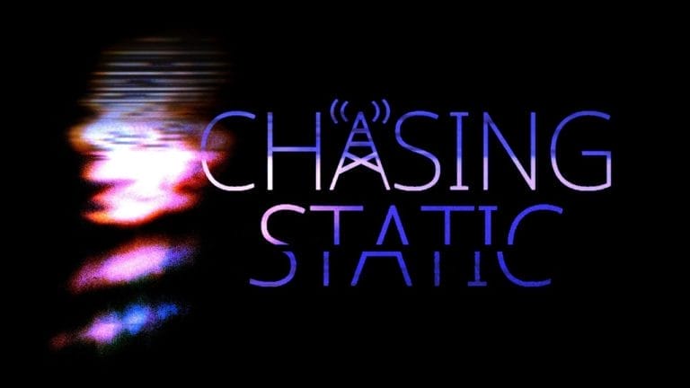 El terror psicológico y retro regresa con Chasing Static: ya tiene fecha de lanzamiento