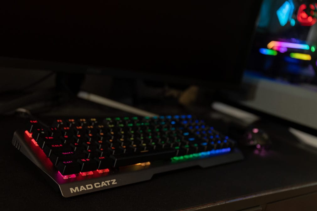 Análisis STRIKE 13, el teclado mecánico compacto de Mad Catz S.T.R.I.K.E. 13