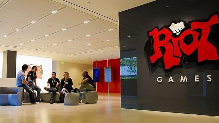 Riot resuelve una demanda colectiva por discriminación de género después de 3 años