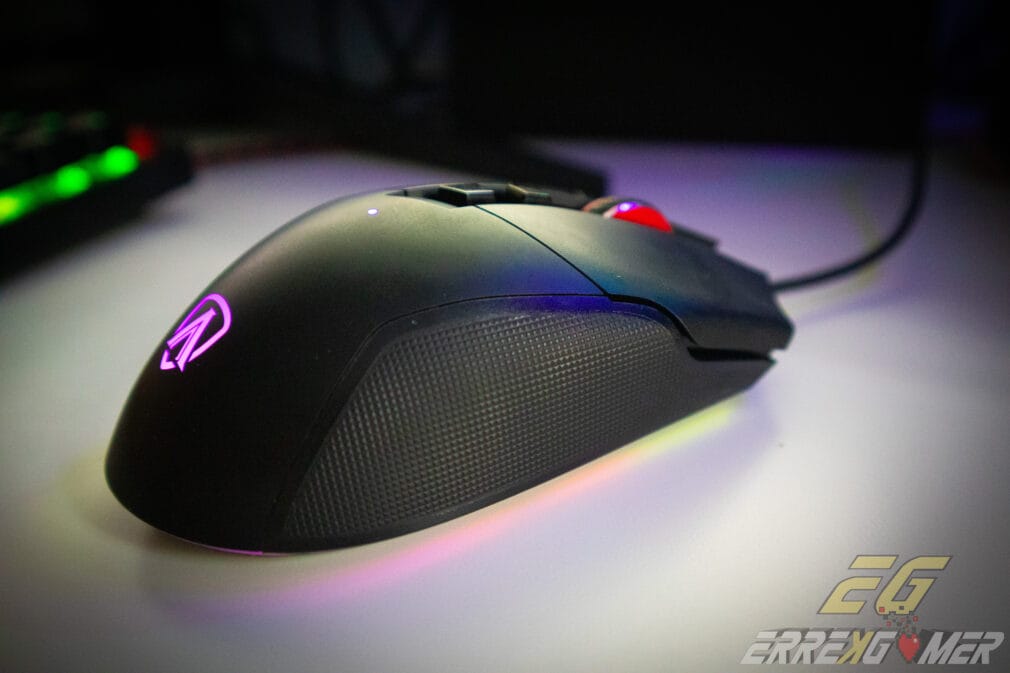 AOC AGM600B: un ratón cómodo y preciso