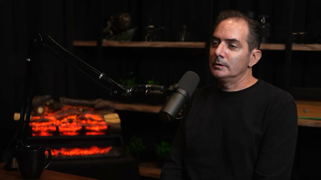 El creador de Overwatch desvela el motivo de su salida de Blizzard: "Si no genera esta cantidad de dinero, despediremos a 1000 personas y será por tu culpa"